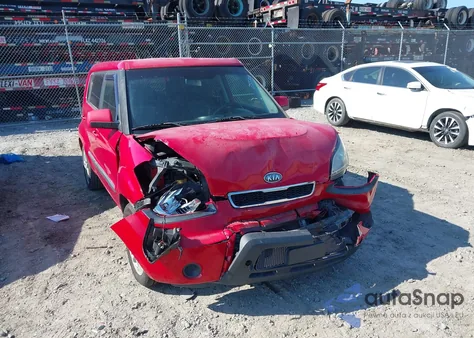 2011 Kia Soul + из США, поврежденный, VIN KNDJT2A2XB7255708